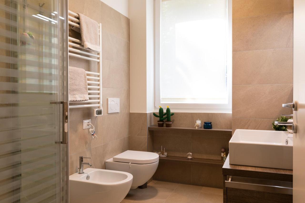 West Milan - Modern And Comfortable Apartment Ngoại thất bức ảnh
