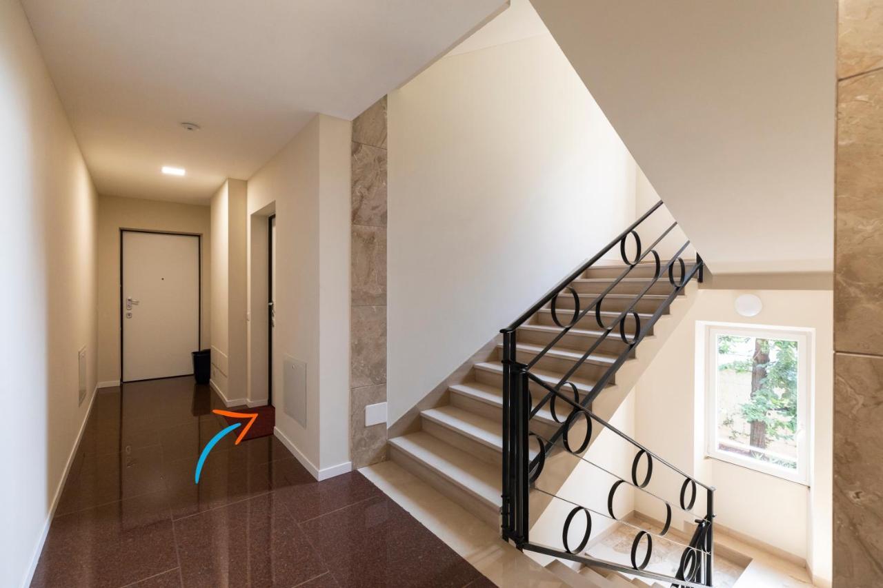 West Milan - Modern And Comfortable Apartment Ngoại thất bức ảnh