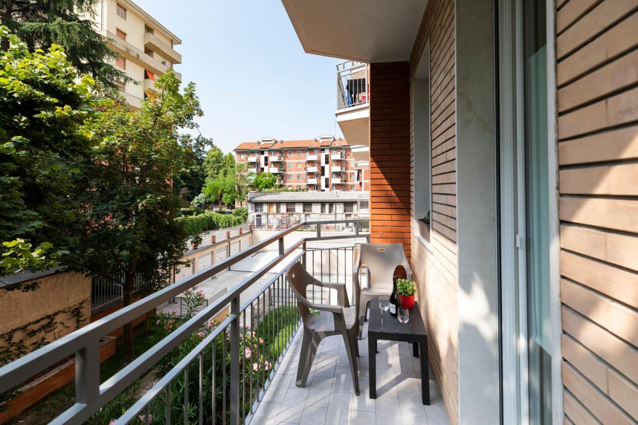 West Milan - Modern And Comfortable Apartment Ngoại thất bức ảnh